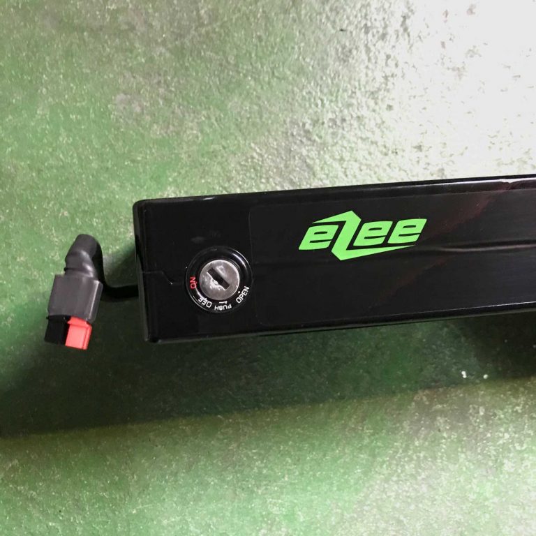 ezip trailz lithium battery